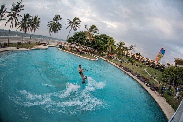 Piscine extérieure
