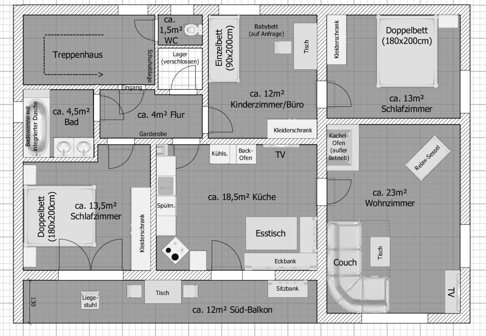 A hotel floor plan with a 4.5m² bathroom, 13.5m² bedroom, 18.5m² kitchen, 12m² living room, and 12m² balcony.