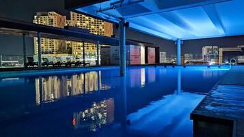 Indoor pool, outdoor pool