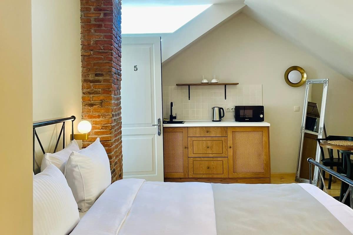 1 habitación, ropa de cama de alta calidad y colchones Select Comfort