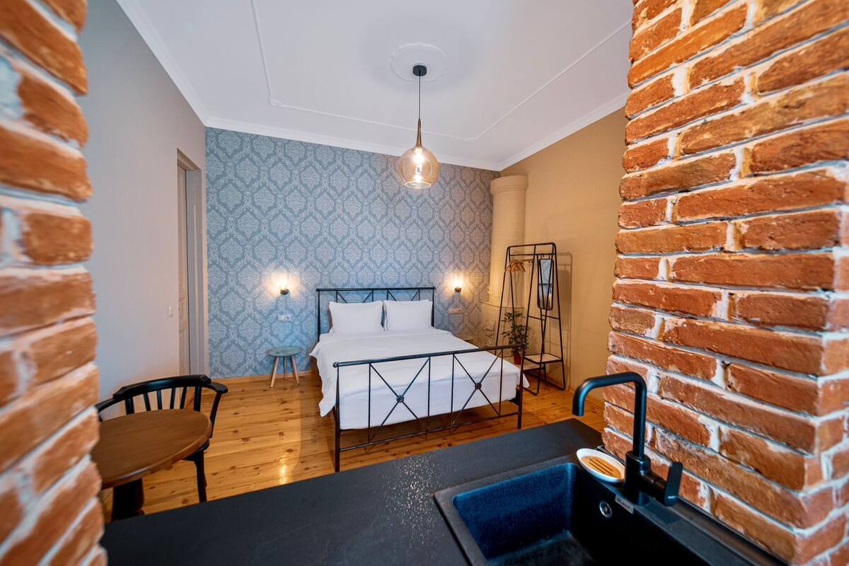 Chambre Confort | Literie de qualité, lit avec matelas Select Comfort, bureau