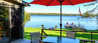 Deer Bay Hideaway on Lower Buckhorn Lake. Perfect for family vacations. 