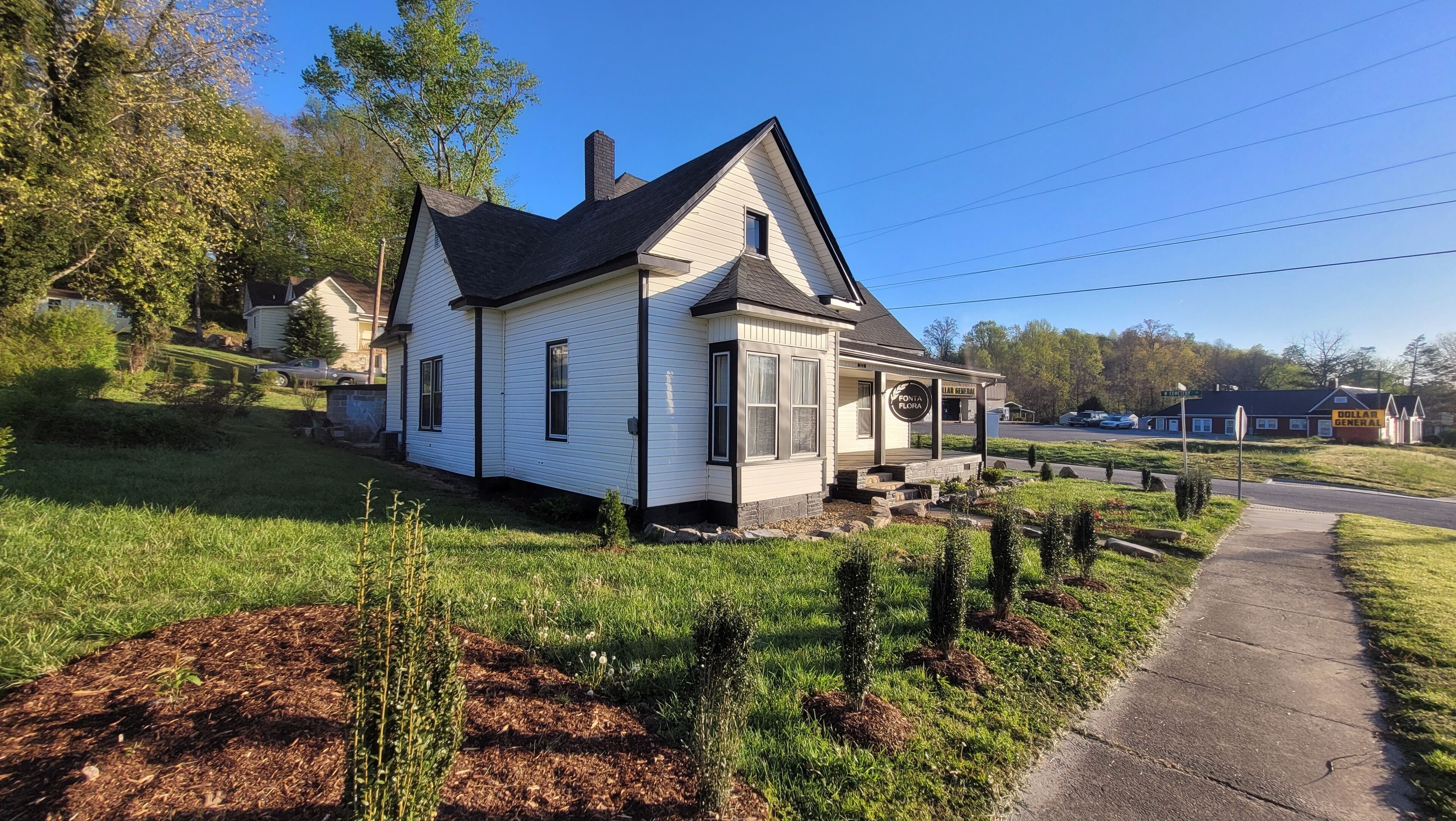 59 Dollar Nights! Bike & Hike the Blue Ridge Mountains! Nearby Asheville Awaits!