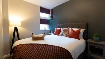 Leilighet | Individuelt dekorert, individuelt innredet og skrivebord