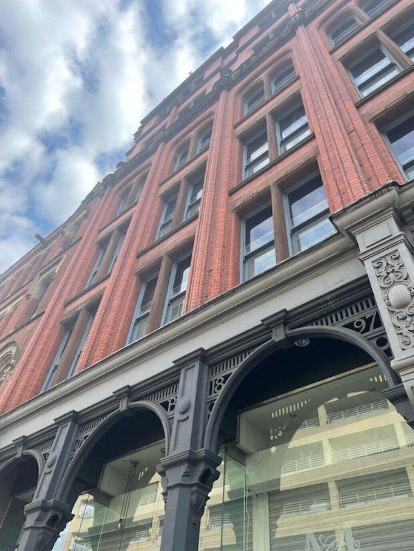 Front of property - High Street Town House (Manchester)