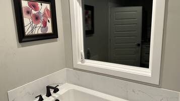 Handtücher, Seife, Shampoo