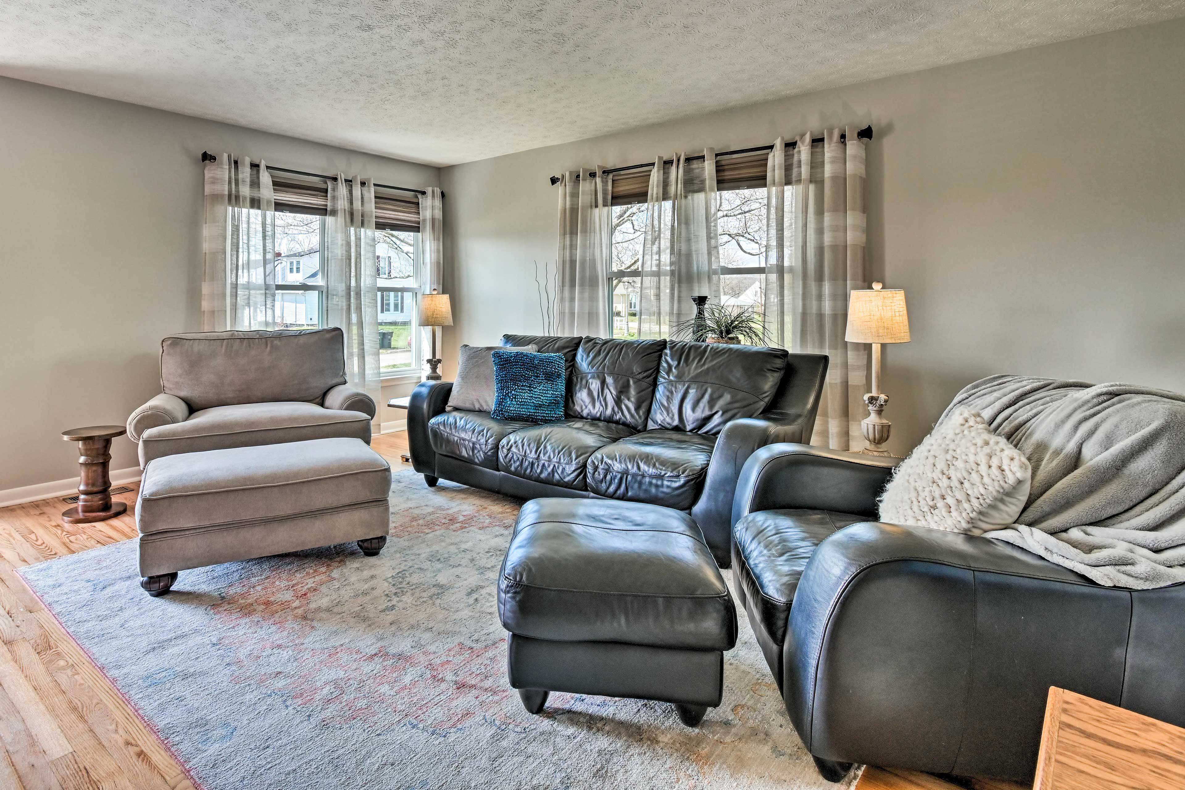 Charming Cave City Vacation Rental w/ Fire Pit!