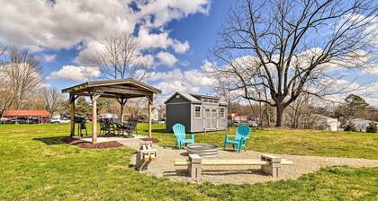Charming Cave City Vacation Rental w/ Fire Pit!