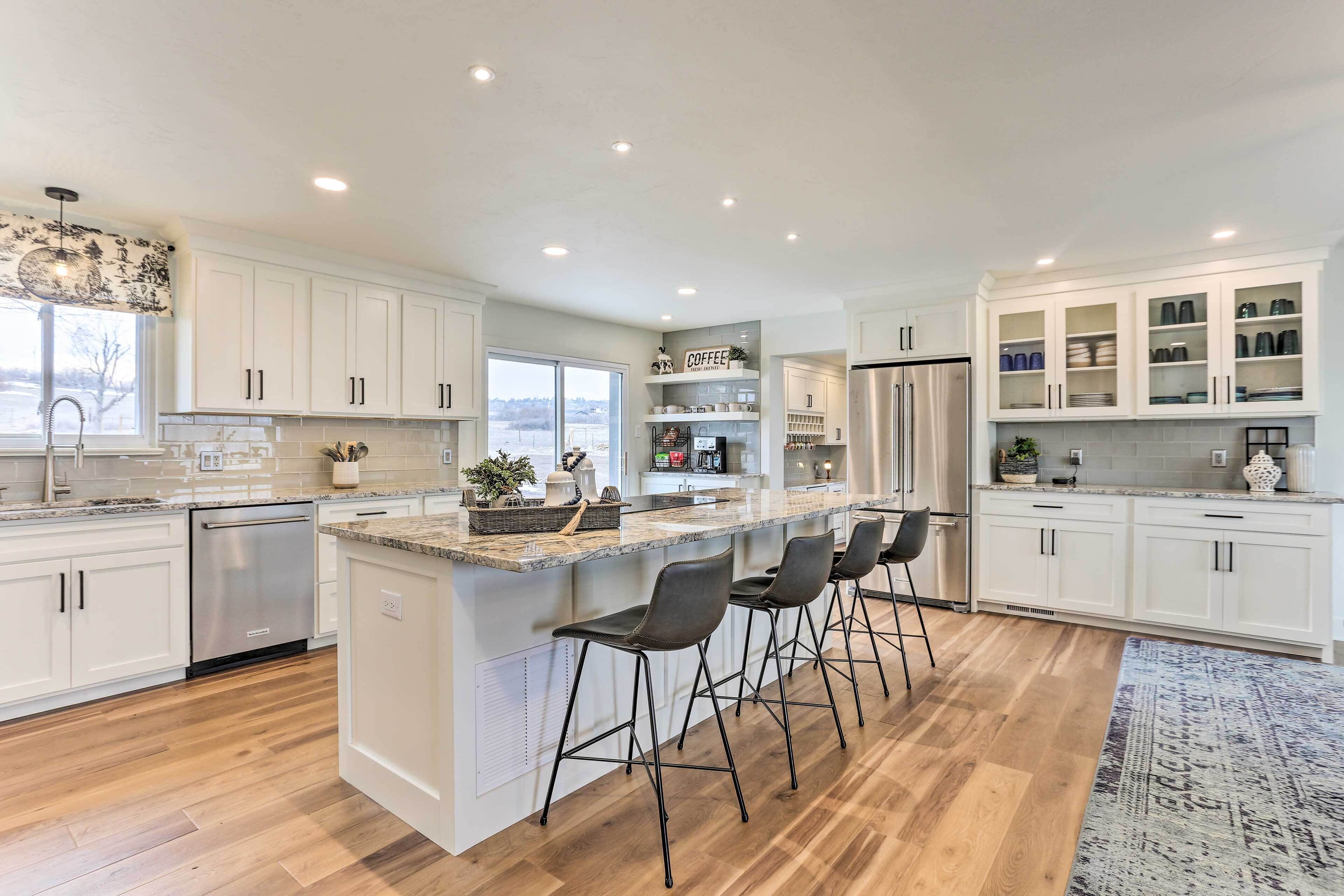 Castle Rock Vacation Rental: 2 Mi to Downtown!