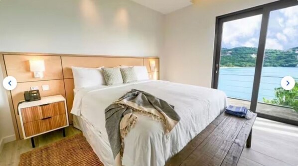 1 chambre, coffres-forts dans les chambres, fer et planche à repasser