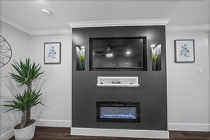 Interior - COZY HOME/PET FRIENDLY/GATED (Houston)