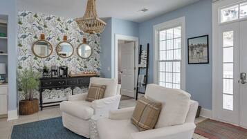 Flat-screen TV, fireplace, offices