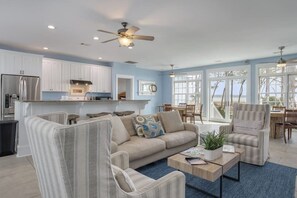 Flat-screen TV, fireplace, offices