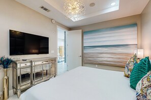 4 bedrooms, iron/ironing board, Internet, bed sheets