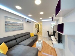 Smart TV - Spalato Imperium III (Split)