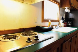 Refrigerador, microondas, cafetera/tetera