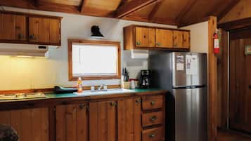 Fridge, microwave, coffee/tea maker