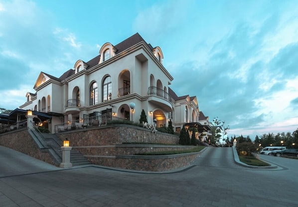 Exterior - Mercure Da Lat Resort (Da Lat)