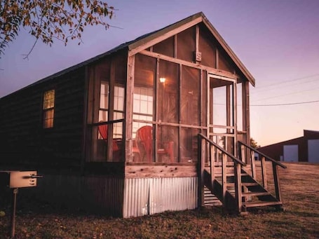 Exterior. Lake Texoma Cedar Cabin - Kicks 66