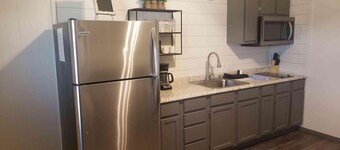 Lake Texoma Lakefront Cabin - The Willows