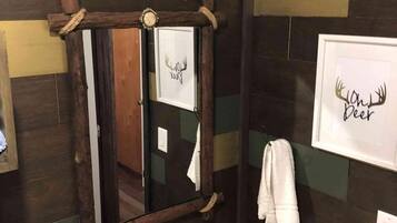 Douche, serviettes fournies