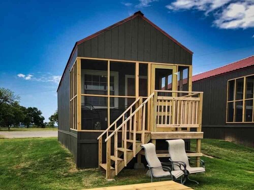 Lake Texoma Lakefront Cabin - Call of the Wild