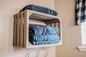 Interior detail - Lake Texoma Room with Kitchenette (Mead)