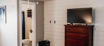 Lake Texoma Room Single