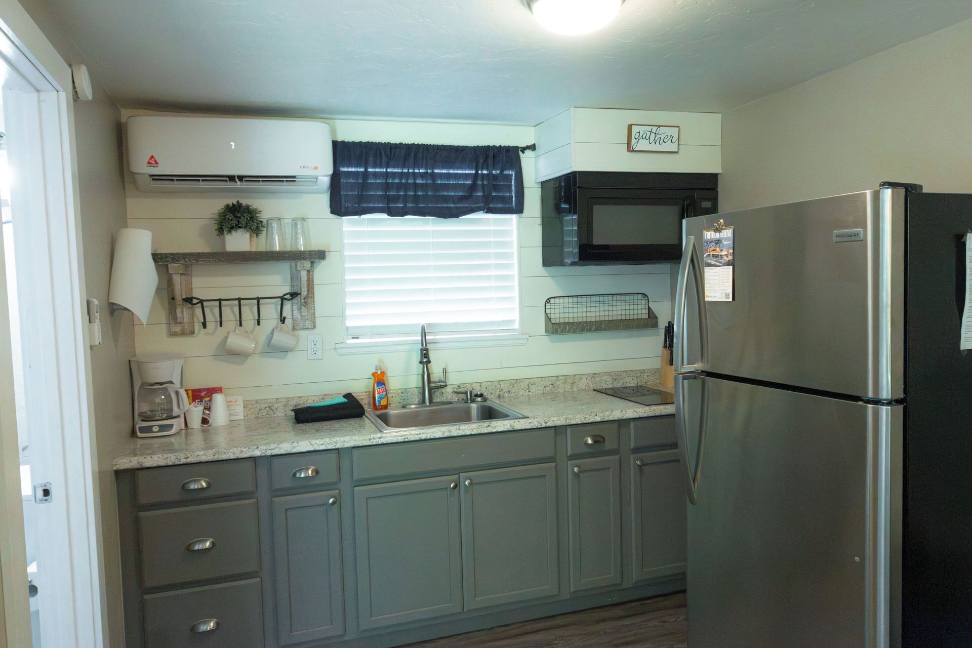 Fridge, microwave, coffee/tea maker