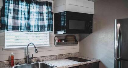 Lake Texoma Quad-plex - Kitchenette