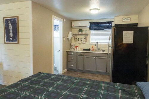 Lake Texoma Quad-plex - Kitchenette