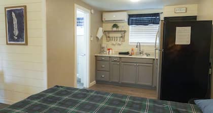Lake Texoma Quad-plex - Kitchenette