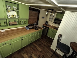 Microwave, coffee/tea maker