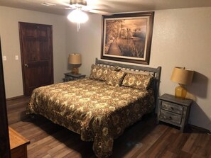 2 間睡房、上網