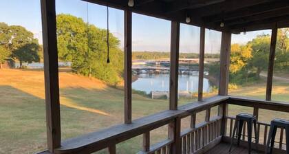 Lake Texoma Captains Quarters
