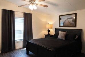 Unclassified image, 2 of 35, button