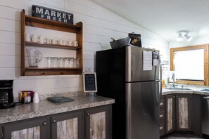 Fridge, microwave, coffee/tea maker