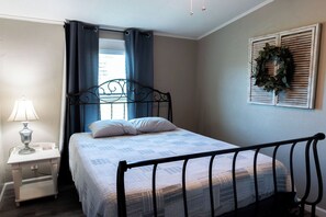 Unclassified image, 5 of 35, button