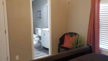 3 bedrooms, internet