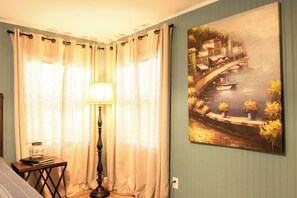 3 bedrooms, Internet