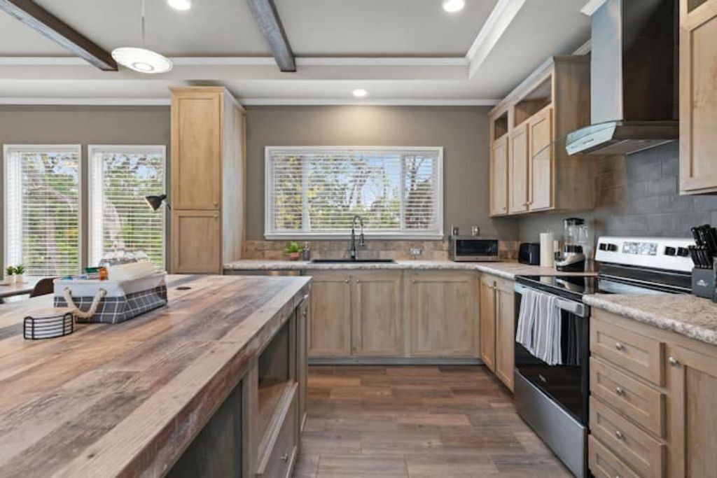 Peaceful Cabin - 8 acres Dripping Springs Venues & Breweries Perfect Location