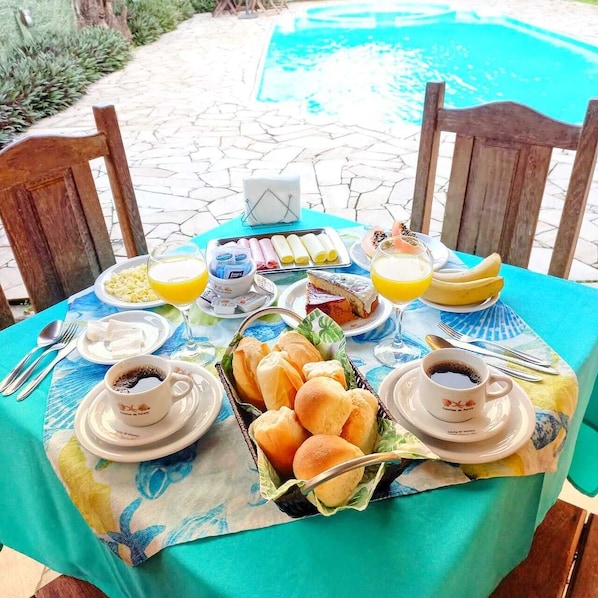 매일 뷔페 무료 아침 식사 포함