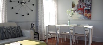 Stylish 3 bedroom Century Flat 2612