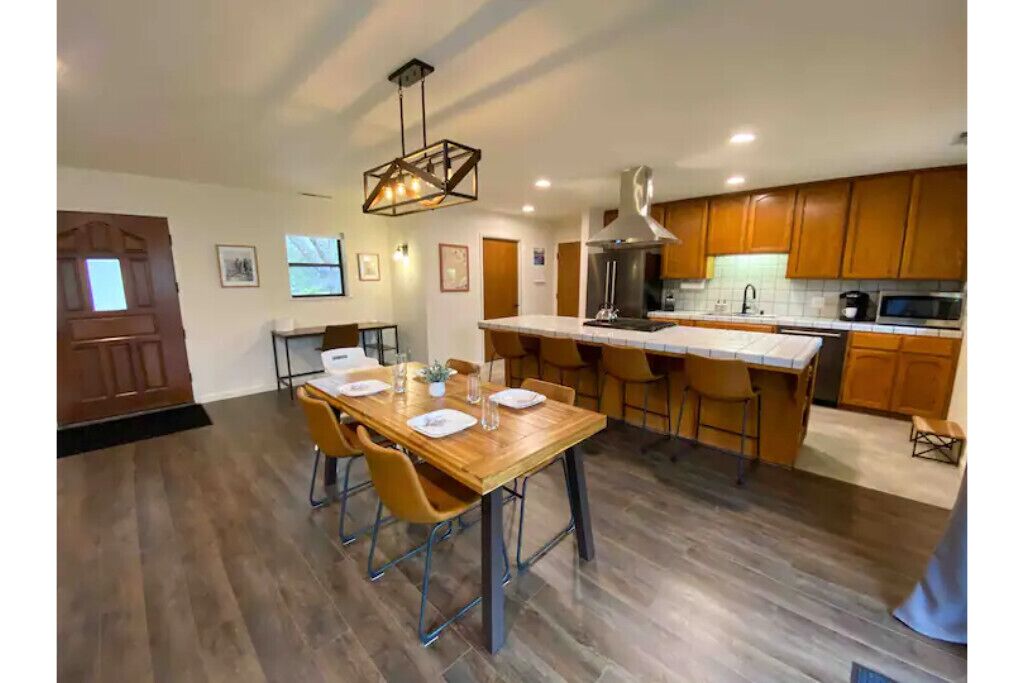 Mountain house in Groveland, near Yosemite.