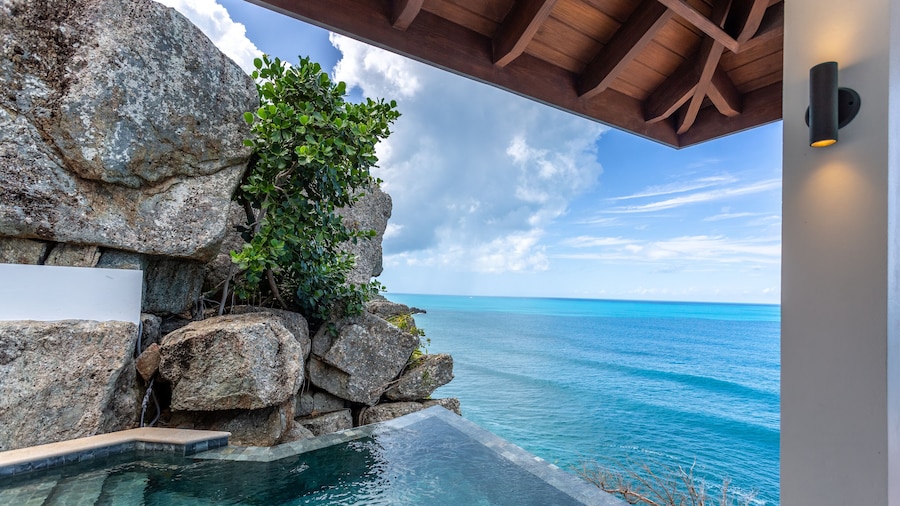 M&M Cooper Bay - The Cooper Bay Villas