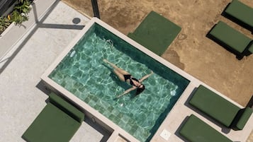 Utomhuspool