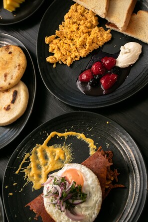 Free daily continental breakfast