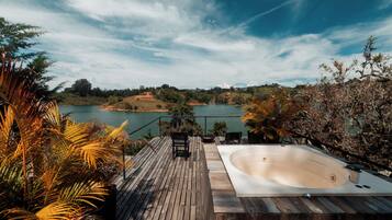 Habitación Deluxe | Sábanas de algodón egipcio y ropa de cama de alta calidad