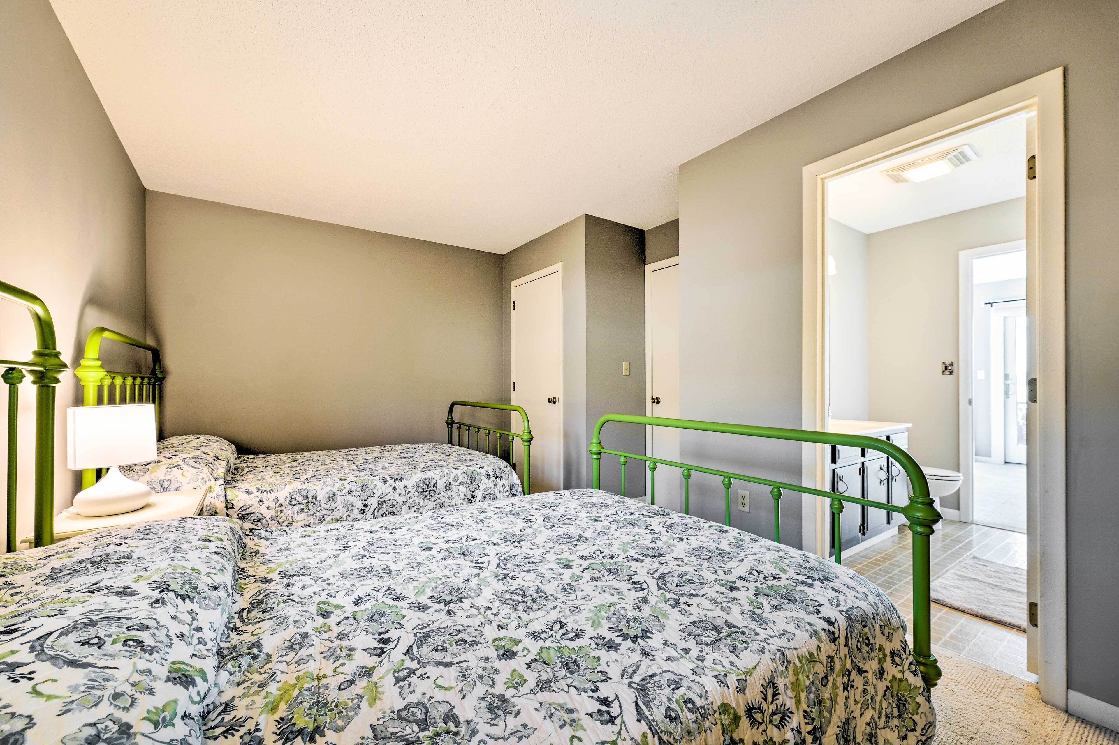 Waterfront Dewittville Condo w/ Furnished Balcony!