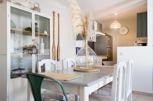 AGAPANTHES Pretty House near Beach / Shops